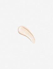 
                        
                          Load image into Gallery viewer, Charlotte Tilbury Magic Away Concealer (2)
                        
                      