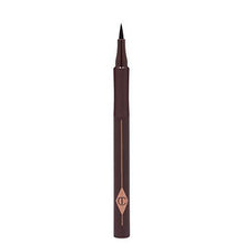 
                        
                          Muat gambar ke penampil Galeri, Charlotte Tilbury Feline Flick Quick Fine Line Eyeliner Pen - Panther (Black)
                        
                      