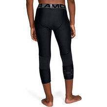 
                        
                          Load image into Gallery viewer, Under Armour Boys' HeatGear 3/4 Leggings
                        
                      