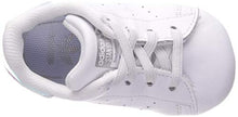 
                        
                          將圖片載入圖庫檢視器 adidas Originals Unisex-Child Stan Smith Crib Sneaker
                        
                      