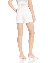 
                        
                          Load image into Gallery viewer, Jag Jeans Women's Theo 5" Short
                        
                      