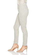 
                        
                          將圖片載入圖庫檢視器 Jag Jeans Women's Nora Skinny Pull on Velveteen Pant
                        
                      