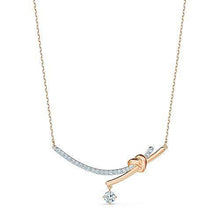 
                        
                          Muat gambar ke penampil Galeri, SWAROVSKI Lifelong Heart Necklace - JOY2ESpree
                        
                      