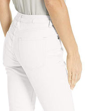 
                        
                          गैलरी व्यूवर में इमेज लोड करें, Jag Jeans Women's Carter Girlfriend Jean
                        
                      