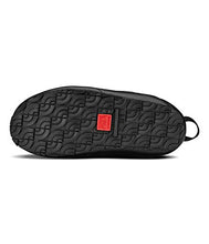 
                        
                          Load image into Gallery viewer, The North Face Women's Thermoball Insulated Traction Mule V Slip-On Traction Boot
                        
                      