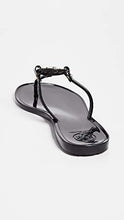 
                        
                          गैलरी व्यूवर में इमेज लोड करें, Tory Burch Women's Mini Miller Flip Flops - JOY2ESpree
                        
                      