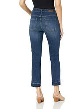
                        
                          गैलरी व्यूवर में इमेज लोड करें, Jag Jeans Women's Gwen Button Fly Slim Ankle Jean
                        
                      