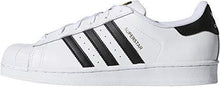 
                        
                          Cargar imagen en el visor de la galería, adidas Originals womens Superstar Shoes
                        
                      