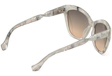 
                        
                          將圖片載入圖庫檢視器 Sunglasses Balenciaga BA 52 BA0052 24B white/other / gradient smoke
                        
                      
