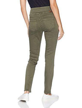 
                        
                          गैलरी व्यूवर में इमेज लोड करें, Jag Jeans Women's Nora Knit Pull on Skinny Fit Jean
                        
                      