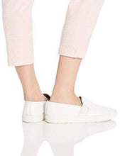 
                        
                          Load image into Gallery viewer, Jag Jeans Women's Petite Flora Chino Crop with Embroidery
                        
                      