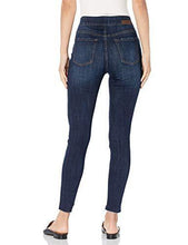 
                        
                          將圖片載入圖庫檢視器 Jag Jeans Women's Maya Skinny Pull on Ankle with Stepped Hem Jean
                        
                      