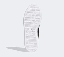 
                        
                          將圖片載入圖庫檢視器 adidas Originals Stan Smith Women's Casual Fashion Shoes Fv7305 - JOY2ESpree
                        
                      