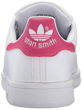 
                        
                          Muat gambar ke penampil Galeri, adidas Originals Unisex-Child Stan Smith Sneaker
                        
                      