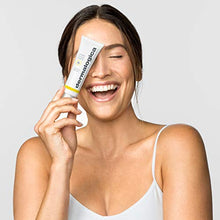
                        
                          將圖片載入圖庫檢視器 Dermalogica Invisible Physical Defense SPF30 (1.7 Fl Oz) Face Sunscreen Moisturizer - Non-Greasy Formula That Defends Against UVA/UVB/Blue Light
                        
                      