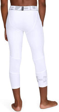 
                        
                          Load image into Gallery viewer, Under Armour Boys' HeatGear 3/4 Leggings
                        
                      
