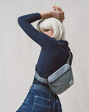 
                        
                          गैलरी व्यूवर में इमेज लोड करें, Herschel Fifteen Waist Pack
                        
                      