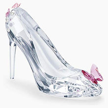 
                        
                          Load image into Gallery viewer, SWAROVSKI Crystal Treasures Shoe with Butterfly - JOY2ESpree
                        
                      