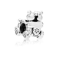 
                        
                          Cargar imagen en el visor de la galería, PANDORA Mickey and Minnie Vintage Car 797174 - JOY2ESpree
                        
                      