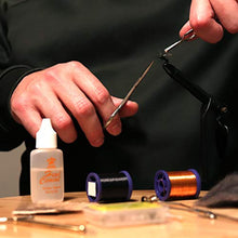 
                        
                          गैलरी व्यूवर में इमेज लोड करें, Scientific Anglers Deluxe Fly Tying Kit with Vise, Materials, Tools, Hooks, and Instructional DVD in Travel Case
                        
                      