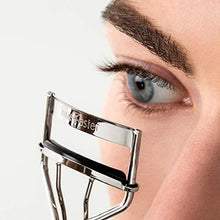 
                        
                          Cargar imagen en el visor de la galería, Lune+Aster PowerLash Eyelash Curler - Japanese designed eyelash curler creates maximum lift for the appearance of longer lashes
                        
                      