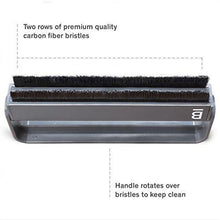 
                        
                          Muat gambar ke penampil Galeri, Boundless Audio Record Cleaner Brush - Vinyl Cleaning Carbon Fiber Anti-Static Record Brush - JOY2ESpree
                        
                      