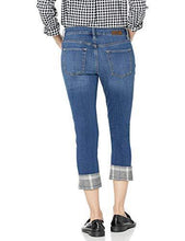 
                        
                          Cargar imagen en el visor de la galería, Jag Jeans Women's Petite Carter Girlfriend Jean W/Plaid Cuff
                        
                      