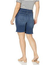 
                        
                          Cargar imagen en el visor de la galería, Jag Jeans Women's Plus Size Carter Girlfriend Short
                        
                      