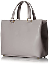 
                        
                          गैलरी व्यूवर में इमेज लोड करें, Longchamp Women's Honore Medium Handbag
                        
                      
