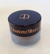 
                        
                          Load image into Gallery viewer, Charlotte Tilbury Eyes to Mesmerise Eye Shadow - Bette - Full Size (0.24 Oz)
                        
                      