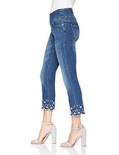 
                        
                          Load image into Gallery viewer, Jag Jeans Women's Lewis Straight Pull on Crop
                        
                      