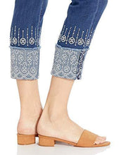
                        
                          Load image into Gallery viewer, Jag Jeans Women's Lewis Straight Cuffed Pull on Crop with Embroidery
                        
                      