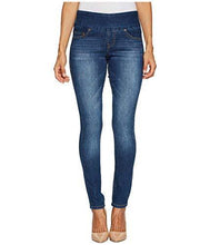 
                        
                          Load image into Gallery viewer, Jag Jeans Women's Petite Nora Skinny Pull on Jean in Supreme Denim
                        
                      