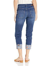 
                        
                          画像をギャラリービューアに読み込む, Jag Jeans Women's Carter Girlfriend Jean with Embroidered Cuff
                        
                      