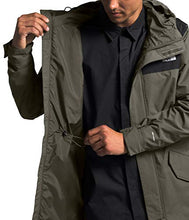 
                        
                          Cargar imagen en el visor de la galería, The North Face Men's City Breeze Rain Parka
                        
                      