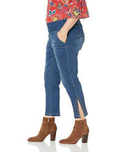 
                        
                          將圖片載入圖庫檢視器 Jag Jeans Women's Plus Size Naomi Pull on Crop with Studs
                        
                      
