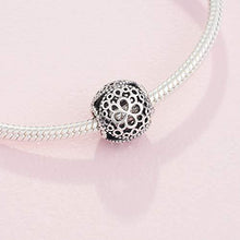 
                        
                          Muat gambar ke penampil Galeri, Pandora Jewelry Openwork Flower Sterling Silver Charm - JOY2ESpree
                        
                      