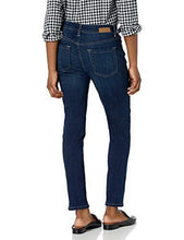 
                        
                          Load image into Gallery viewer, Jag Jeans Women's Petite Carter Girlfriend Jean
                        
                      