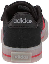 
                        
                          画像をギャラリービューアに読み込む, adidas Kids' Daily 3.0 Skate Shoe
                        
                      