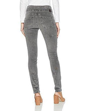 
                        
                          Muat gambar ke penampil Galeri, Jag Jeans Women's Nora Skinny Pull on Pant in Refined Corduroy
                        
                      