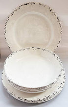 
                        
                          画像をギャラリービューアに読み込む, Tommy Bahama Rustic Crackle Melamine Dinner Plates
                        
                      