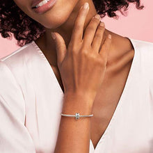 
                        
                          Muat gambar ke penampil Galeri, Pandora Jewelry Row of Hearts Sterling Silver Charm - JOY2ESpree
                        
                      
