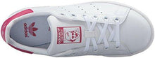 
                        
                          Muat gambar ke penampil Galeri, adidas Originals Unisex-Child Stan Smith Sneaker
                        
                      