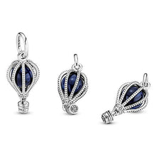 
                        
                          將圖片載入圖庫檢視器 Pandora Jewelry Blue Hot Air Balloon Travel Crystals Charm in Sterling Silver - JOY2ESpree
                        
                      