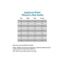
                        
                          將圖片載入圖庫檢視器 Jag Jeans Women's Naomi Pull on Crop with Studs
                        
                      
