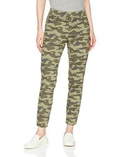 
                        
                          Load image into Gallery viewer, Jag Jeans Women's Marla Denim Legging
                        
                      