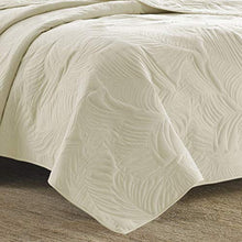 
                        
                          Load image into Gallery viewer, Tommy Bahama | Paradise Fronds Bedding Collection
                        
                      