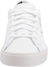 
                        
                          画像をギャラリービューアに読み込む, adidas Originals Women's Sleek Sneaker
                        
                      