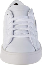 
                        
                          画像をギャラリービューアに読み込む, adidas Originals Women's Sleek Sneaker
                        
                      