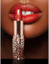 
                        
                          画像をギャラリービューアに読み込む, Charlotte Tilbury Hot Lips 2 Red Hot Susan Limited Edition
                        
                      